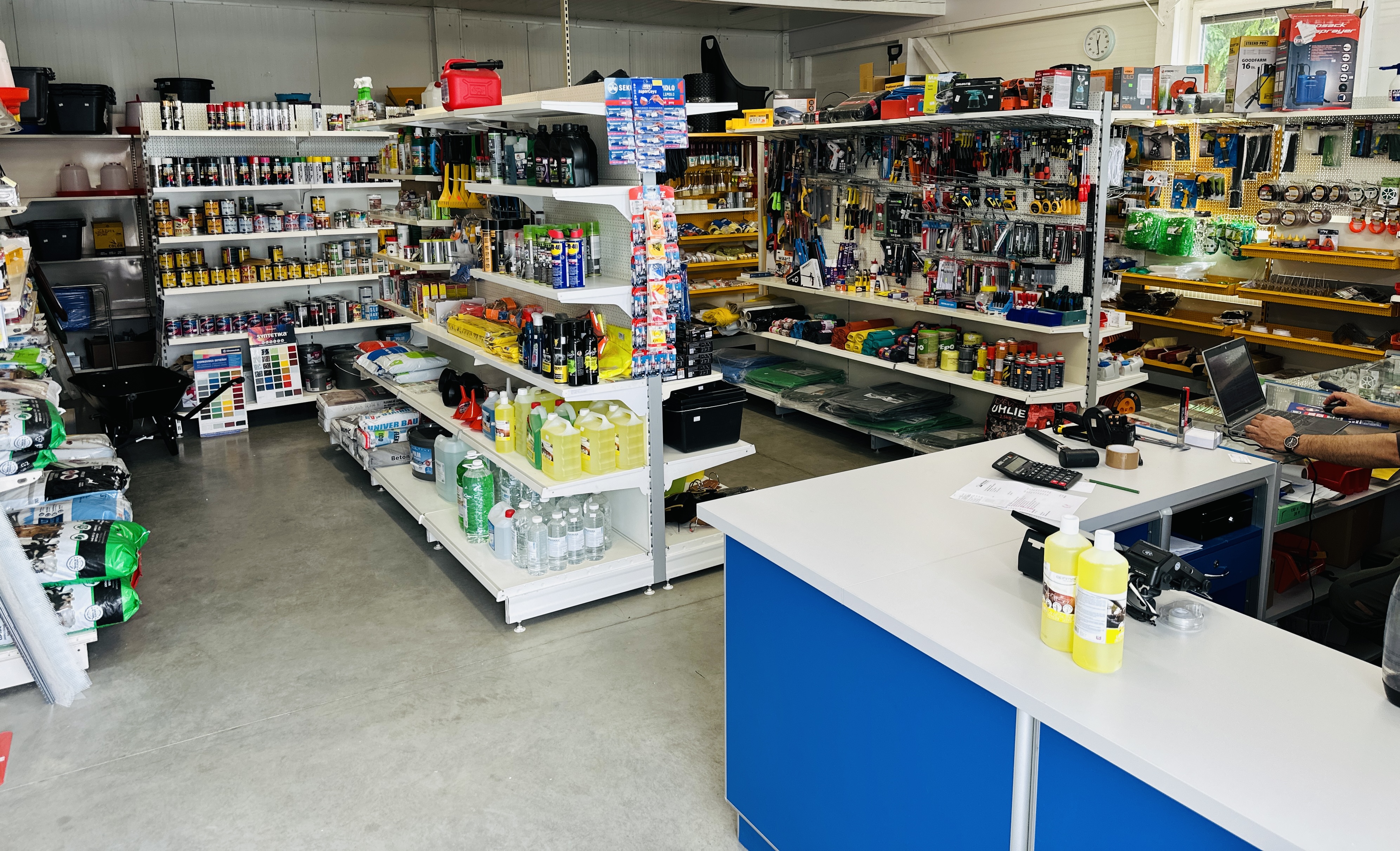 AUMAS - Rodinná firma